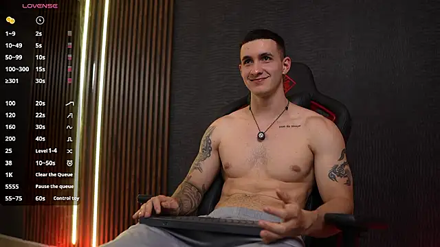 Chat XXX ao vivo de JacksonOlsenn