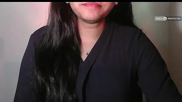 RapunzelSmith 现场XXX聊天