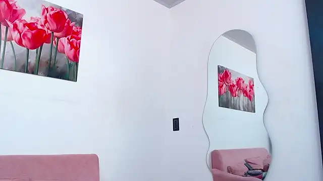 pinky_f00xn Live XXX chat