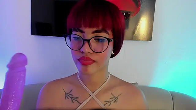 Chat +18 de Taylor__Watson ao vivo