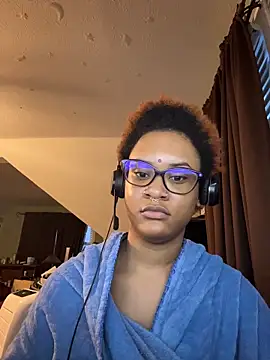 Онлайн чат XXX nickytheehawtie