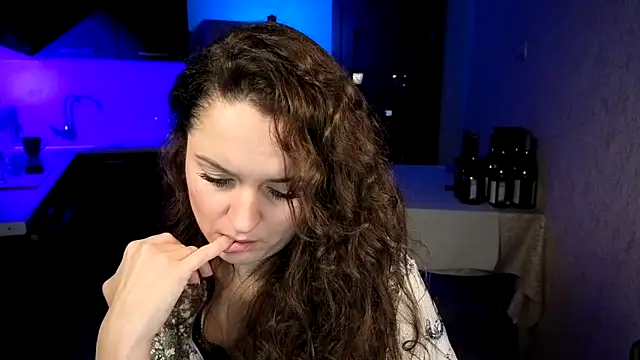 Chatroom XXX en direct de Cerann1