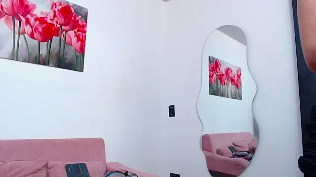 pinky_f00x – Naživo XXX chat