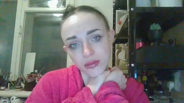 XXX chat uživo modela Trinsy_Love