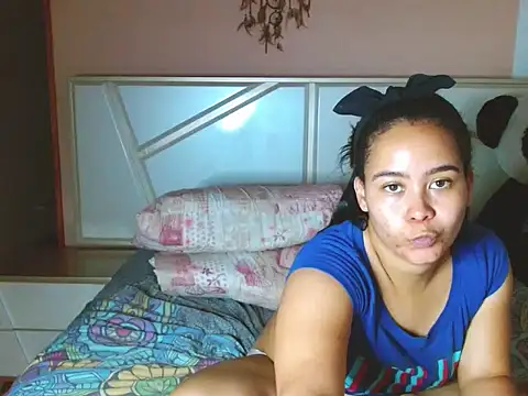 Chatroom XXX en direct de MaryVixxen