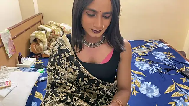 LuvLayla: απευθείας συνομιλία ΧΧΧ