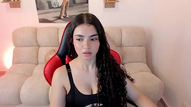 IsaConnor Chat XXX live