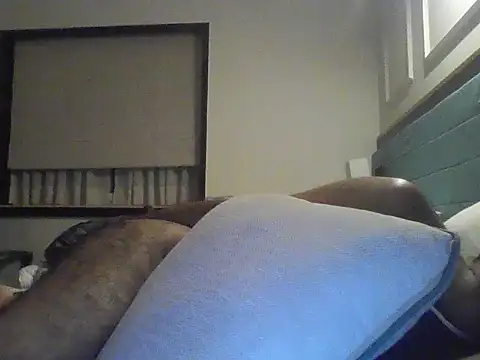 XXX chat uživo modela rarindam17