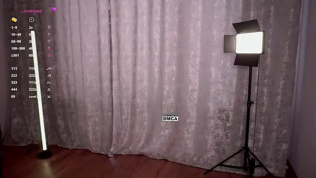 XXX chat uživo modela Hoot_owl_cb