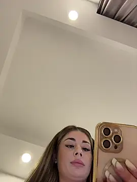 IsabellaEtthann Live XXX chat