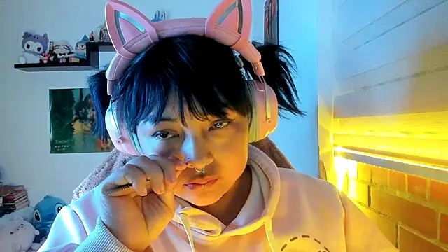 Shaddycute_ Live XXX Chat