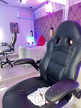 แชท XXX สดของ Auri__