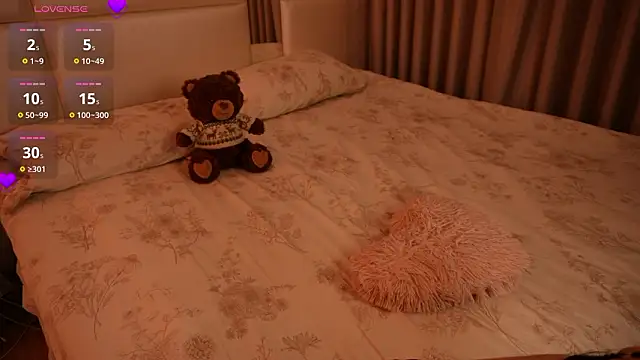 Lilly_Colins – Naživo XXX chat