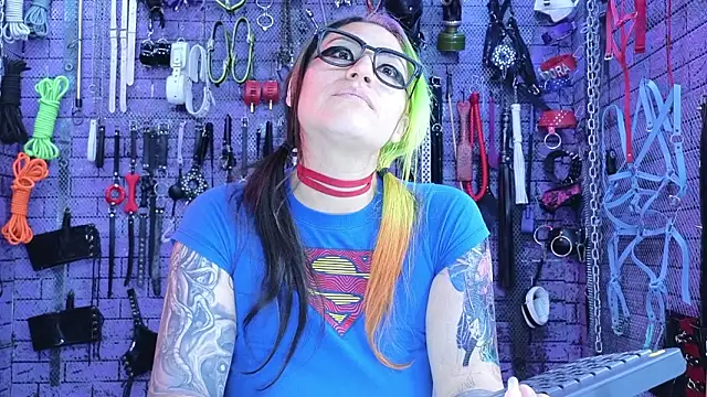 PANDORANEZZ – Naživo XXX chat