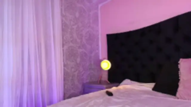 Chat +18 de Hada_Blue ao vivo