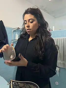 LaHijaDelPecado 即時 XXX 聊天