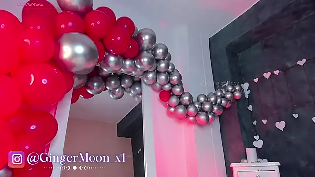 Chat XXX en directo de GingerMoon_