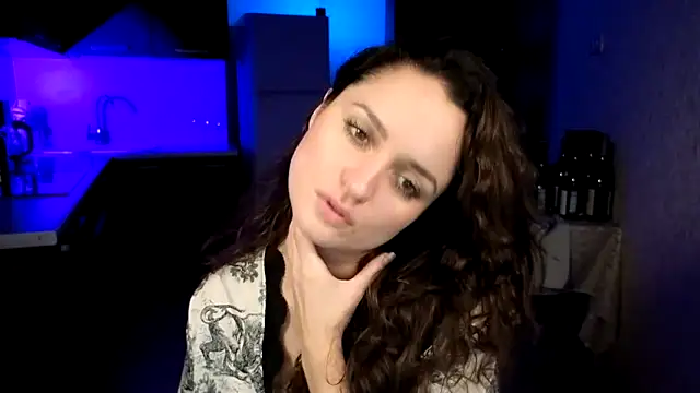 Chat +18 de Cerann1 ao vivo