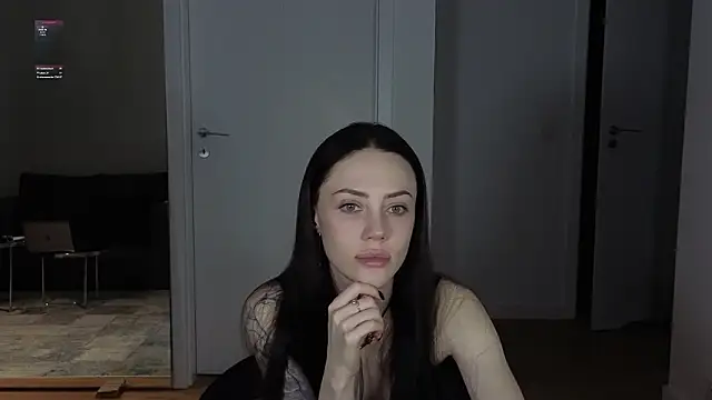 Sara_TranquilのライブXXXチャット