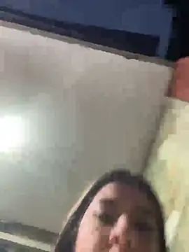 Madisson-RivasのライブXXXチャット