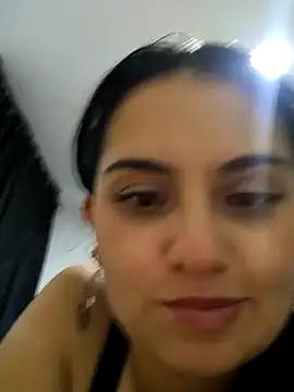 MelissaRhodes Chat XXX in diretta