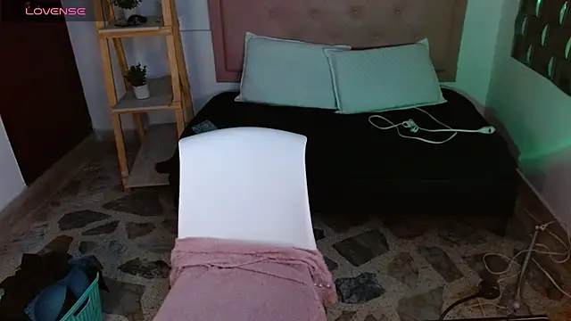 Dulce__LoveeのライブXXXチャット