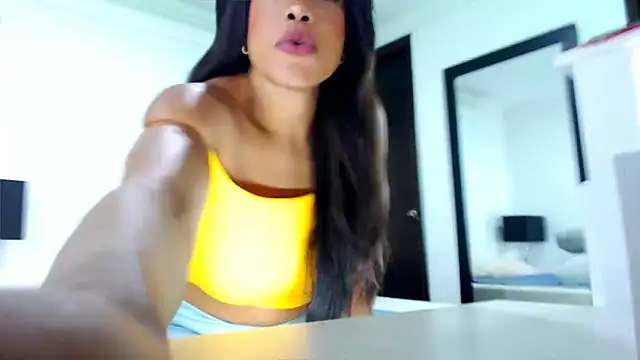 Juliet_johnsom: απευθείας συνομιλία ΧΧΧ