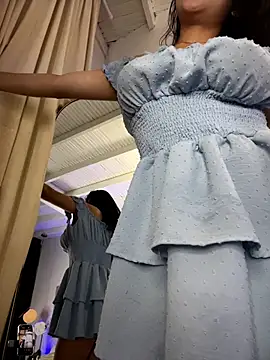 دردشة TeaseDollXXX الجنسية المباشرة