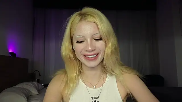 qualitybabのライブXXXチャット