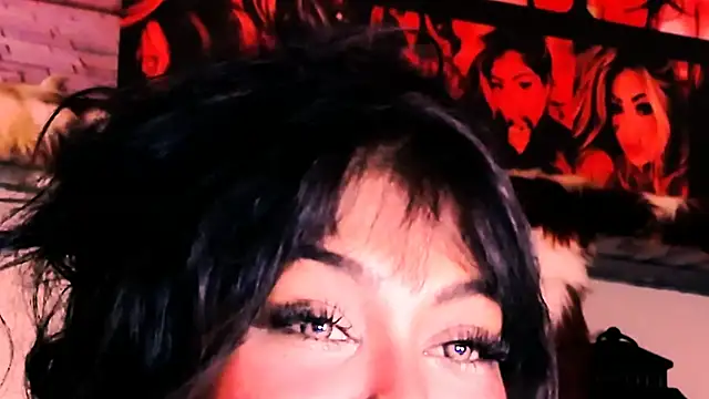 Czat XXX na żywo – indian_dreamgirl