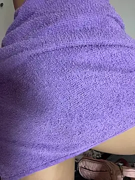 Luna_20x Obrolan Langsung XXX