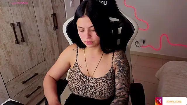 Victoryyy_ Live XXX-chat
