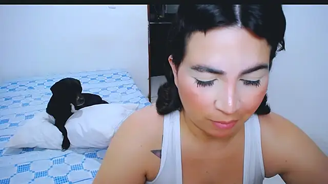 Hanny_9 Chat XXX in diretta