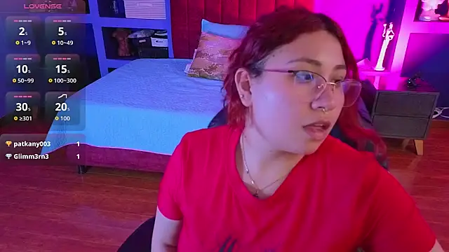 Chat +18 de littlee_red ao vivo