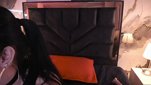 SusanVilla 现场XXX聊天