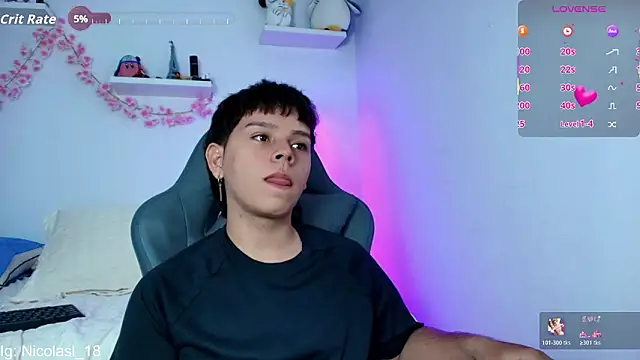 nico_leroy Pertunjukan Webcam