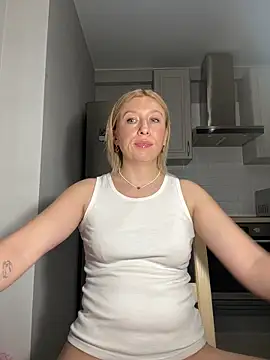 Kittie_Valentine 现场XXX聊天