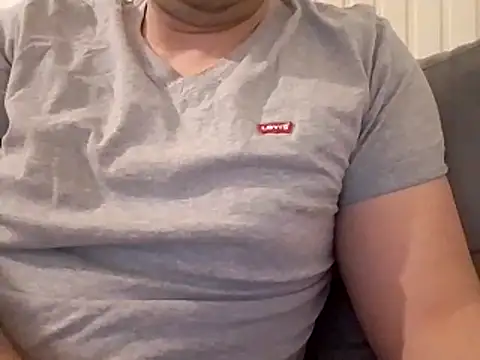 adeuxminu Chat XXX in diretta