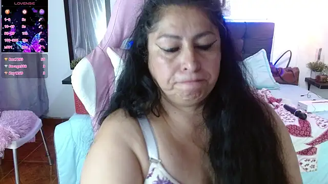 Keyla01_: απευθείας συνομιλία ΧΧΧ