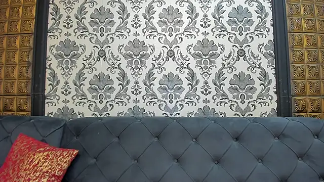 LissaBigTitts Live XXX Chat