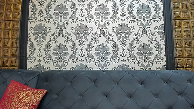 LissaBigTitts Live XXX-chat