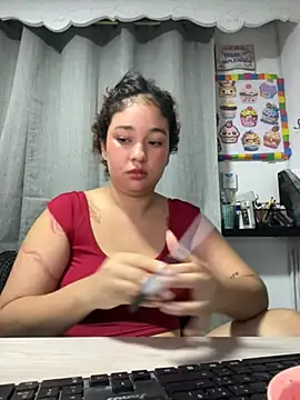 دردشة lana_rousse01 الجنسية المباشرة