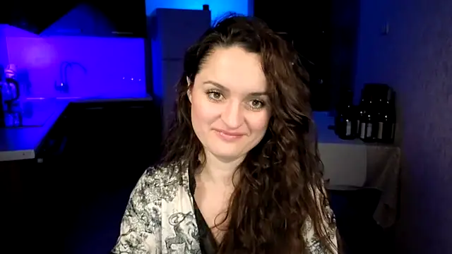 Chat +18 de Cerann1 ao vivo