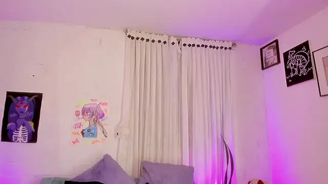 Chat +18 de Cata_green ao vivo