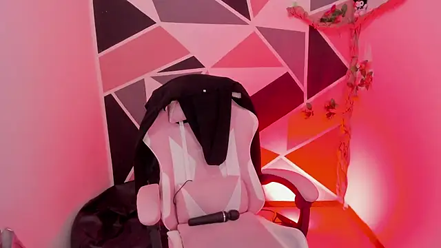 แชท XXX สดของ little_emma0