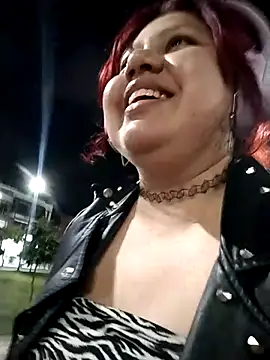 Primadonna_girl Chat XXX in diretta