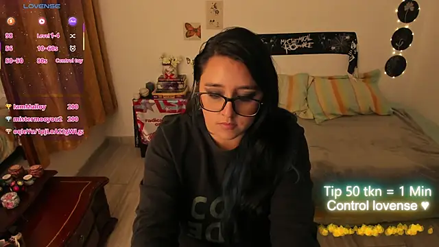 Cherry_blush_ Chat XXX in diretta