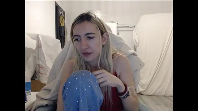 Онлайн чат XXX BarbieBlondieGirl