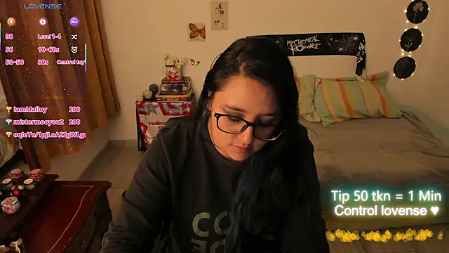 Cherry_blush_'s Live XXX Chat