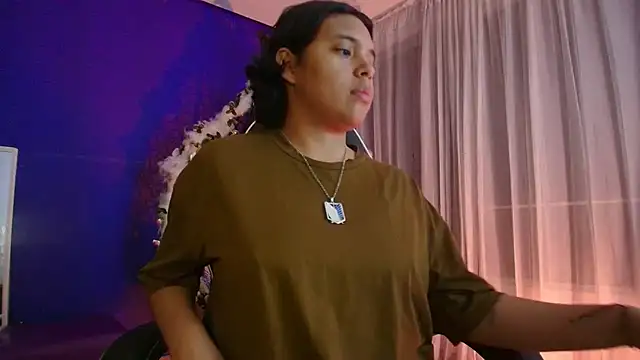 Chat XXX ao vivo de Emmapark_